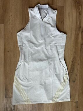 adidas White Sleeveless Tennis Dress with Pale Yellow Stripes